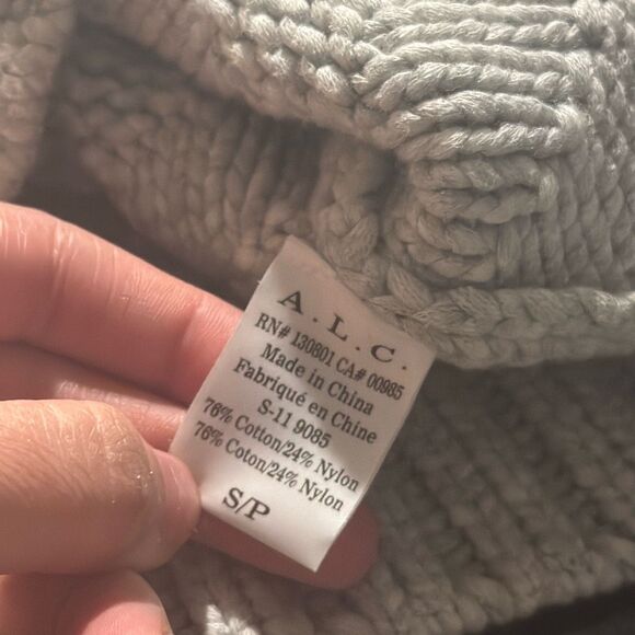 A.L.C. Crewneck Chunky Knit Pullover Sweater Gray Womens EUC Size Small - Picture 4 of 7